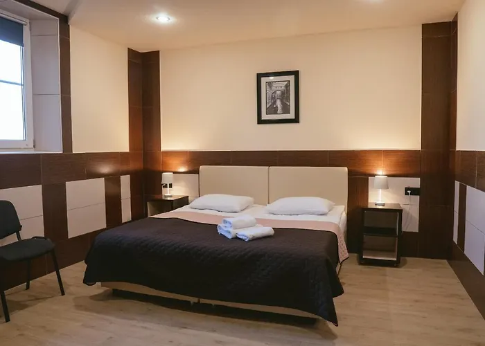 Korona Hotel